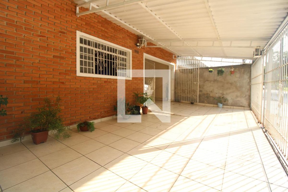 Casa à Venda - Jardim Flamboyant, 3 Quartos,  176 m2 em , Campinas - sp | SoloBR
