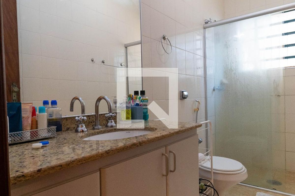 Casa à Venda - Jardim Chapadão, 3 Quartos,  360 m2 em , Campinas - sp | SoloBR