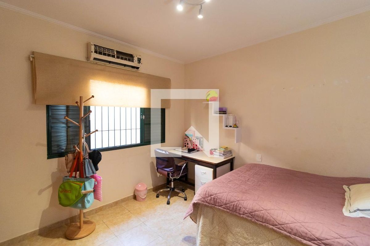 Casa à Venda - Jardim Chapadão, 3 Quartos,  360 m2 em , Campinas - sp | SoloBR