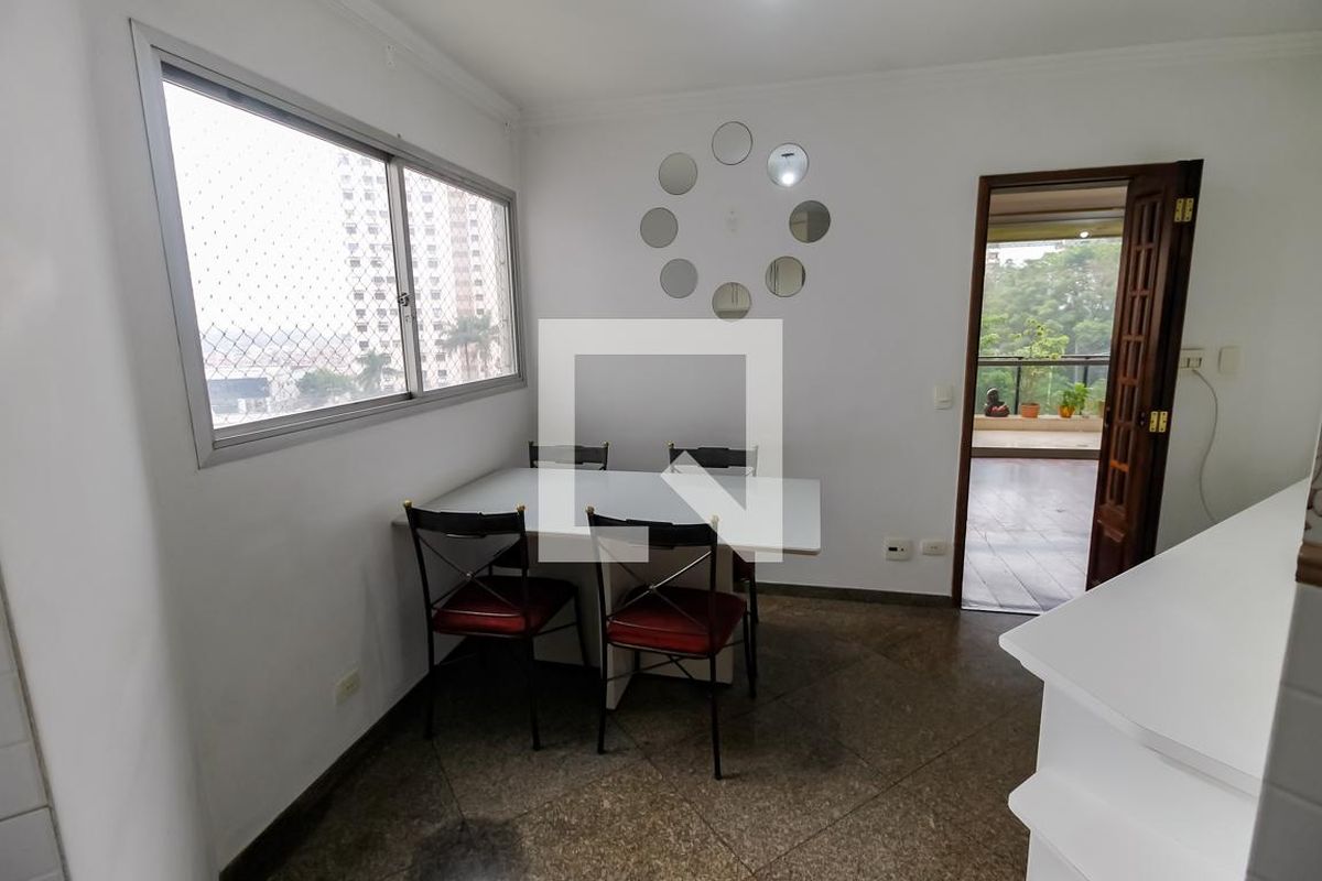 Apartamento, 4 quartos, 198 m² - Foto 165