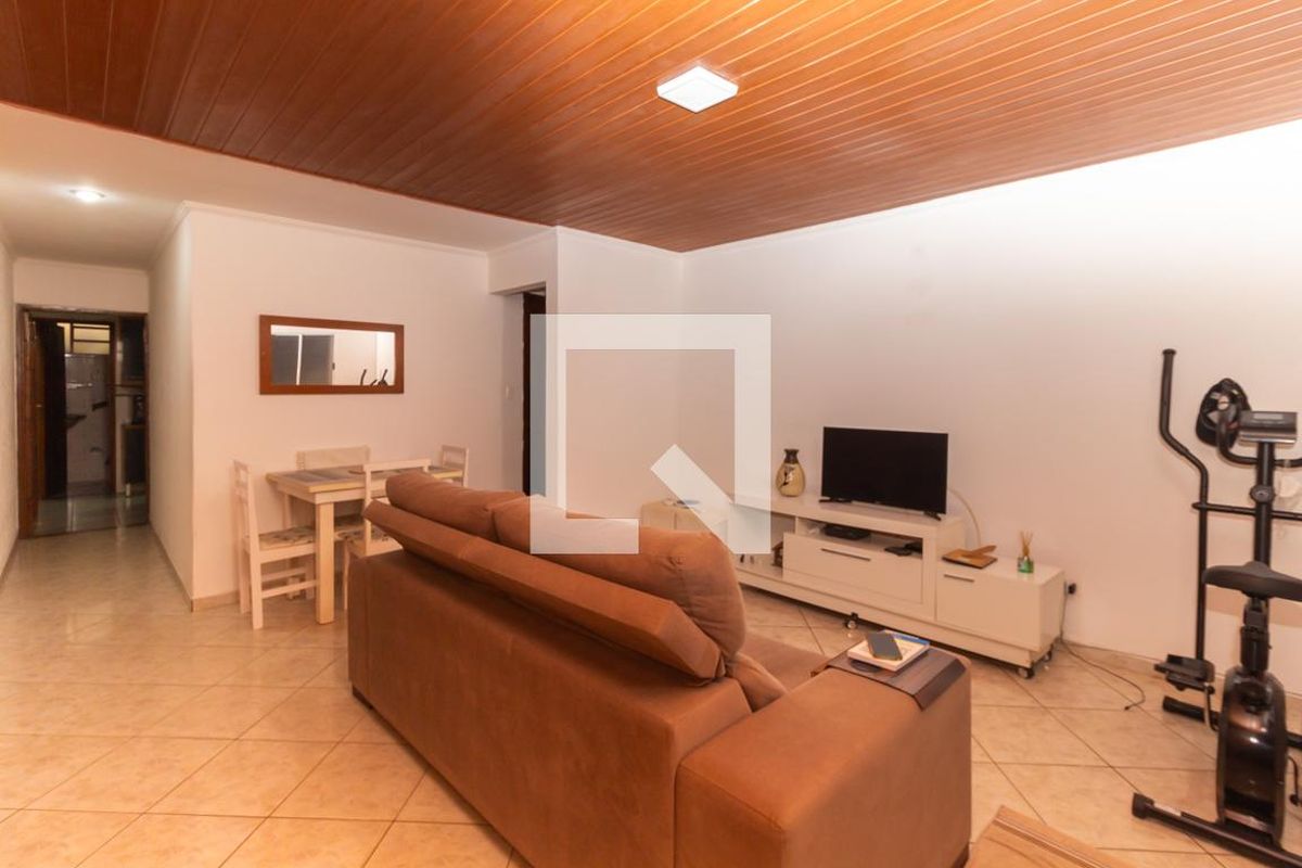 Casa, 2 quartos, 350 m² - Foto 2