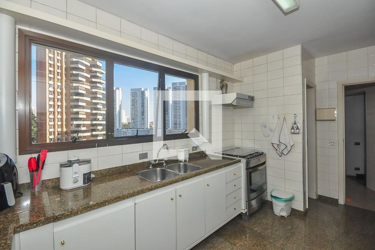 Apartamento, 4 quartos, 226 m² - Foto 116