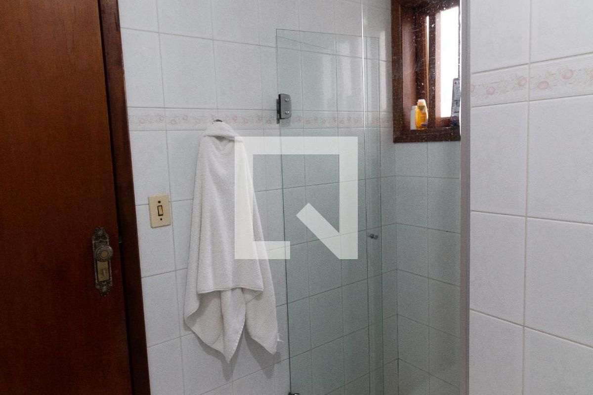 Casa, 3 quartos, 200 m² - Foto 56