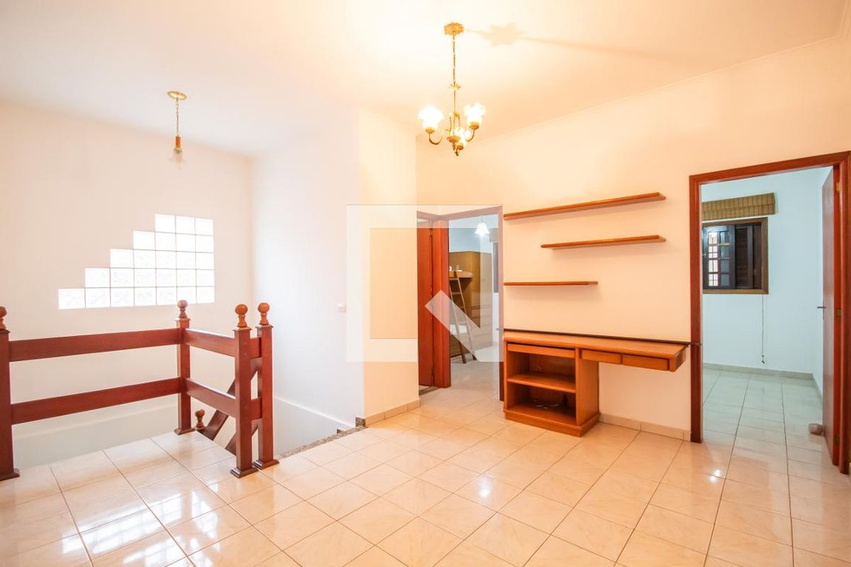 Casa, 3 quartos, 220 m² - Foto 56