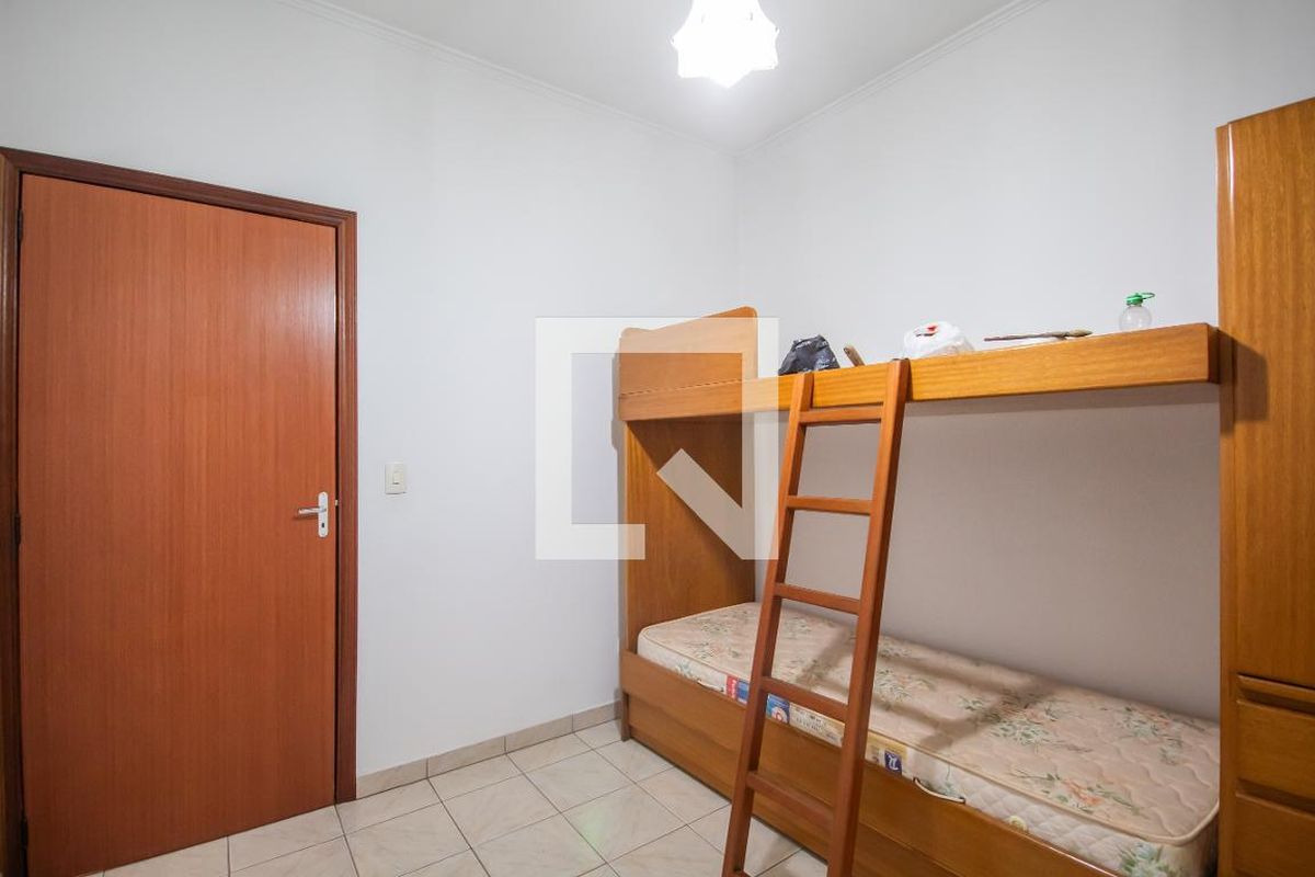 Casa, 3 quartos, 220 m² - Foto 52