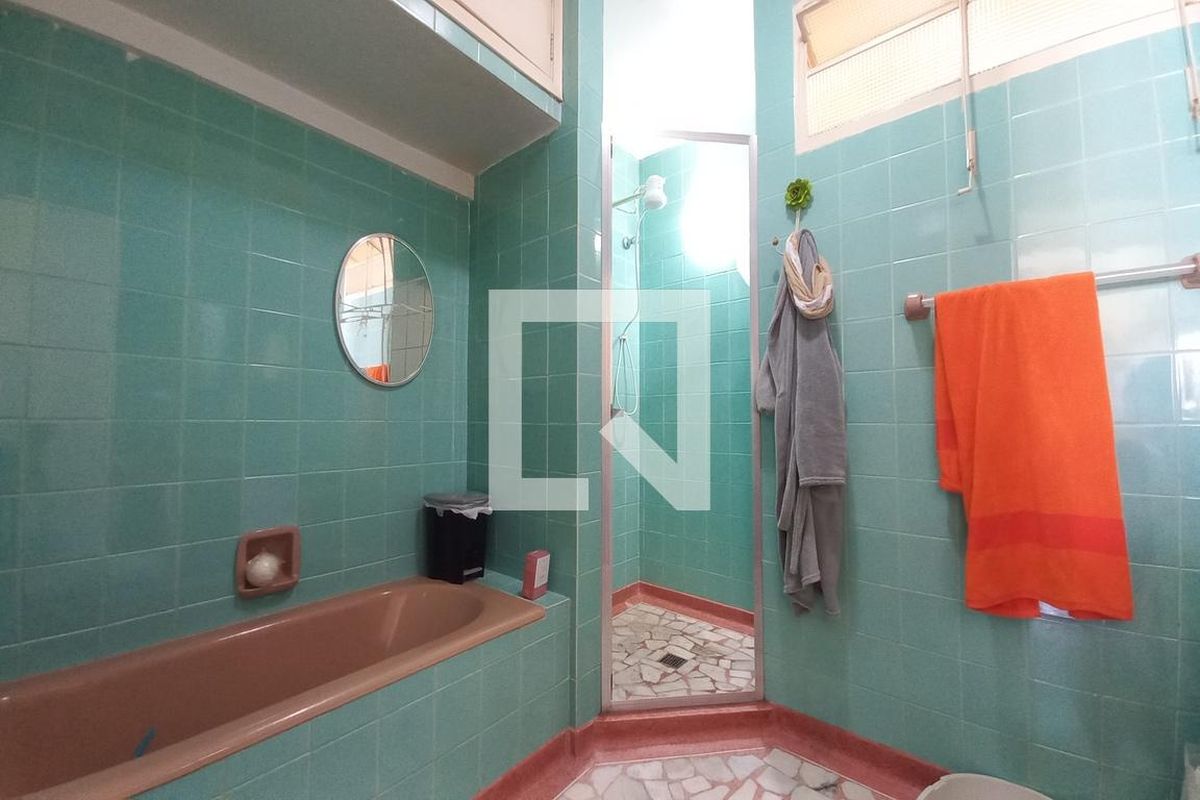 Apartamento à Venda - Centro, 2 Quartos,  108 m2 em , Campinas - sp | SoloBR