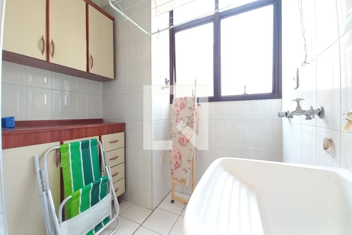 Apartamento à Venda - Cambuí, 1 Quarto,  50 m2 em , Campinas - sp | SoloBR
