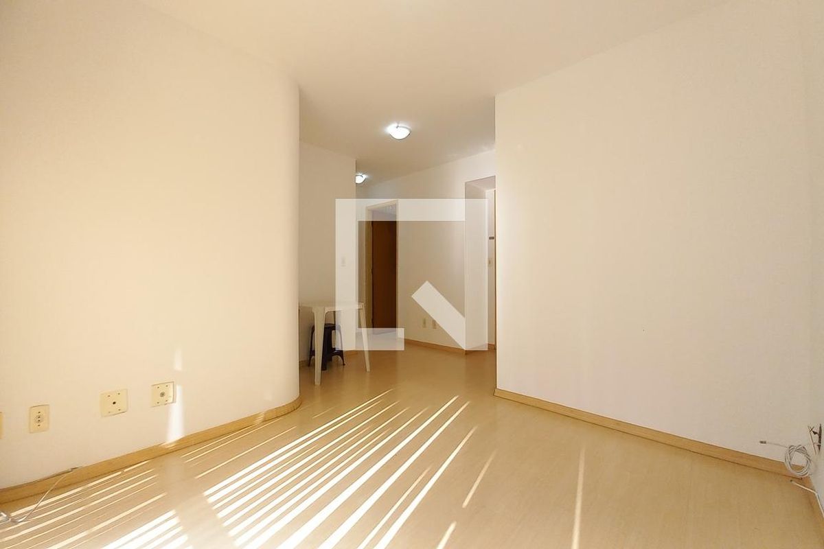 Apartamento à Venda - Cambuí, 1 Quarto,  50 m2 em , Campinas - sp | SoloBR