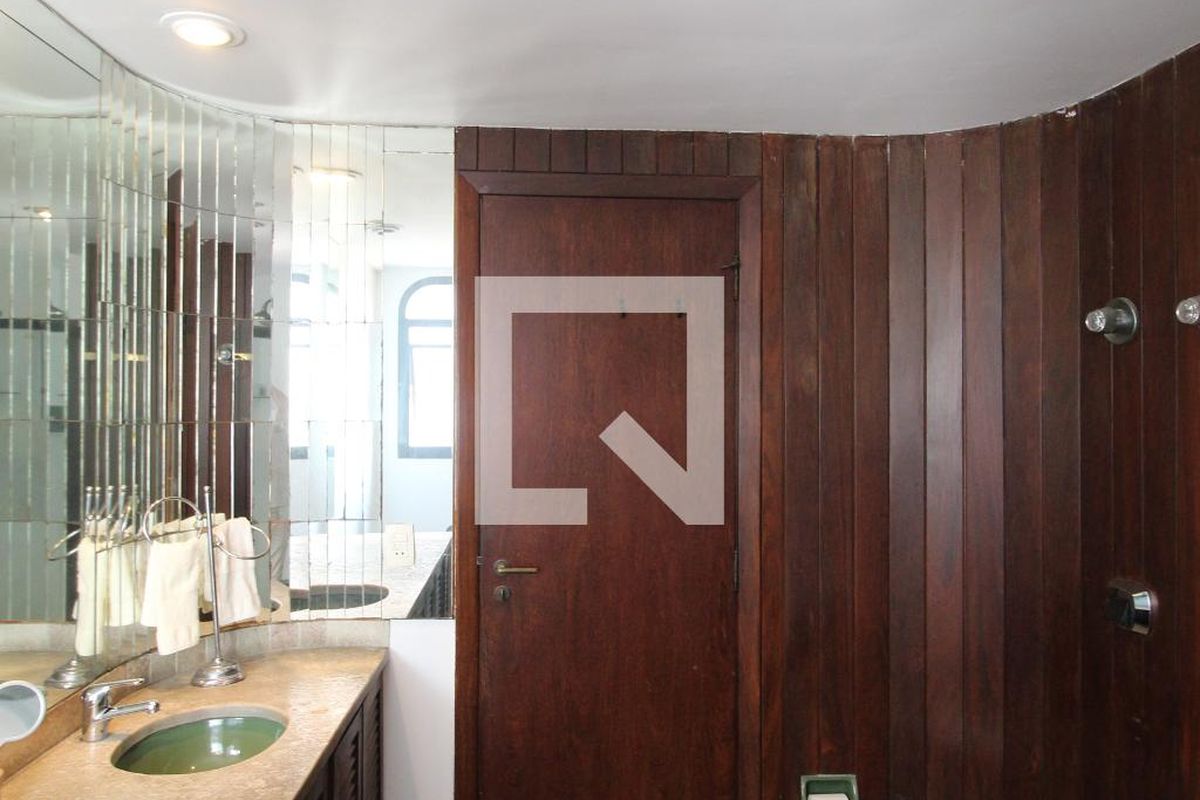 Apartamento, 3 quartos, 210 m² - Foto 49