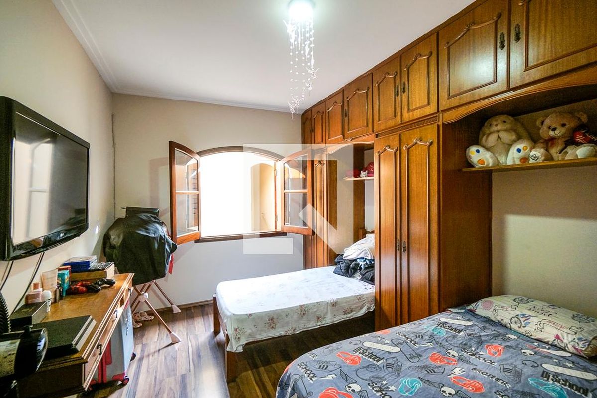 Casa, 3 quartos, 226 m² - Foto 28