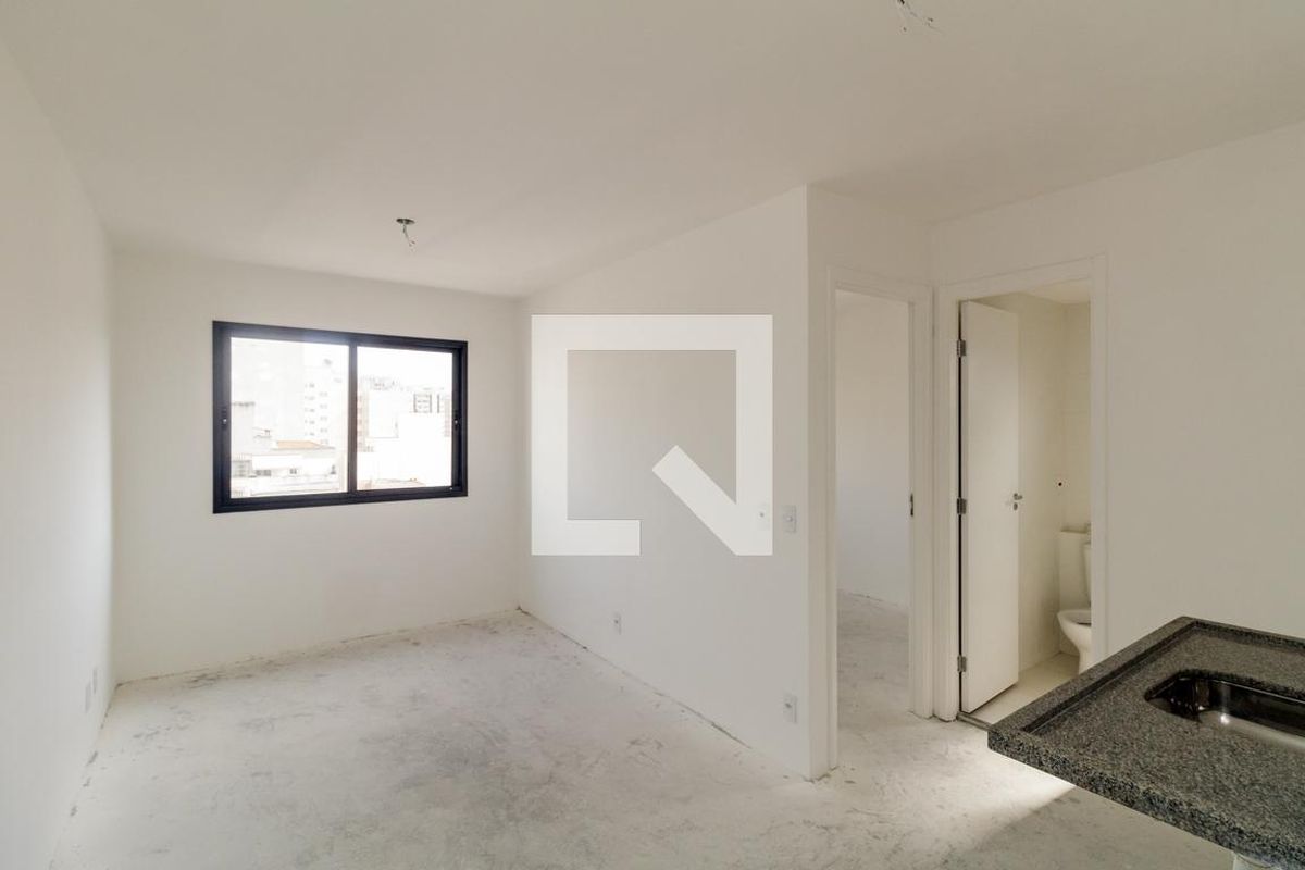 Apartamento, 1 quarto, 27 m² - Foto 1