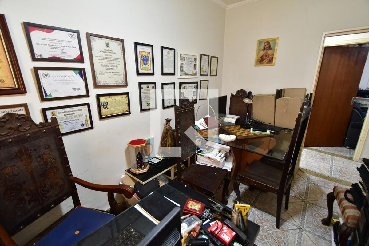 Casa à Venda - Jardim Flamboyant, 3 Quartos,  290 m2 em , Campinas - sp | SoloBR