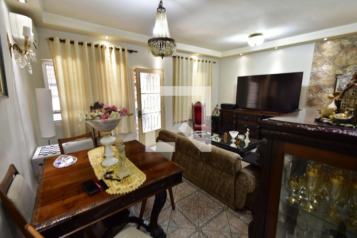 Casa à Venda - Jardim Flamboyant, 3 Quartos,  290 m2 em , Campinas - sp | SoloBR