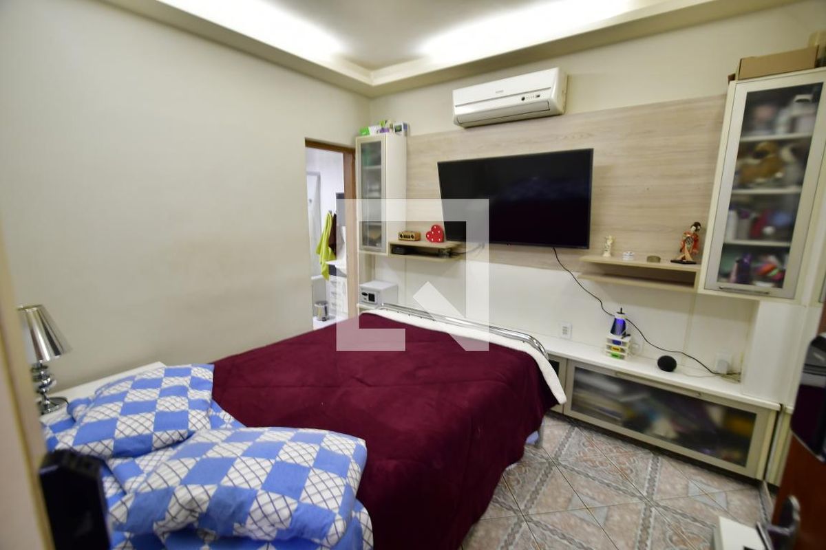 Casa à Venda - Jardim Flamboyant, 3 Quartos,  290 m2 em , Campinas - sp | SoloBR