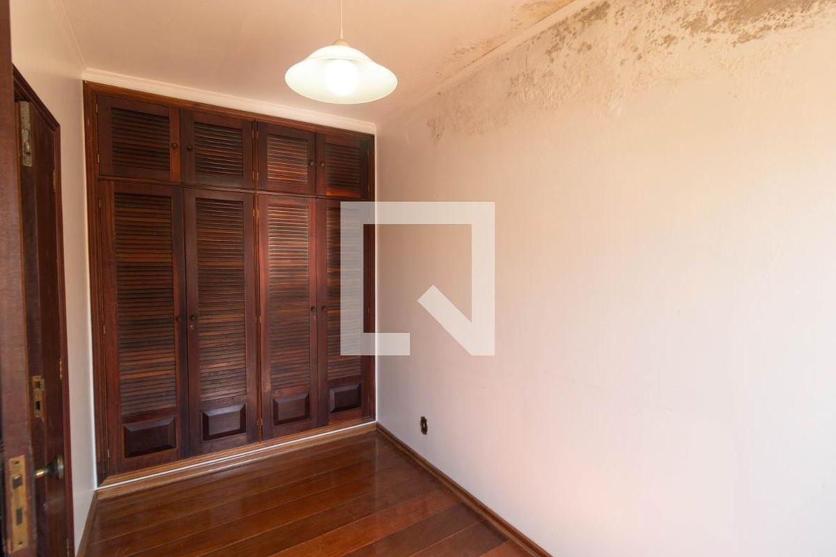 Casa à Venda - Centro, 2 Quartos,  148 m2 em , Campinas - sp | SoloBR