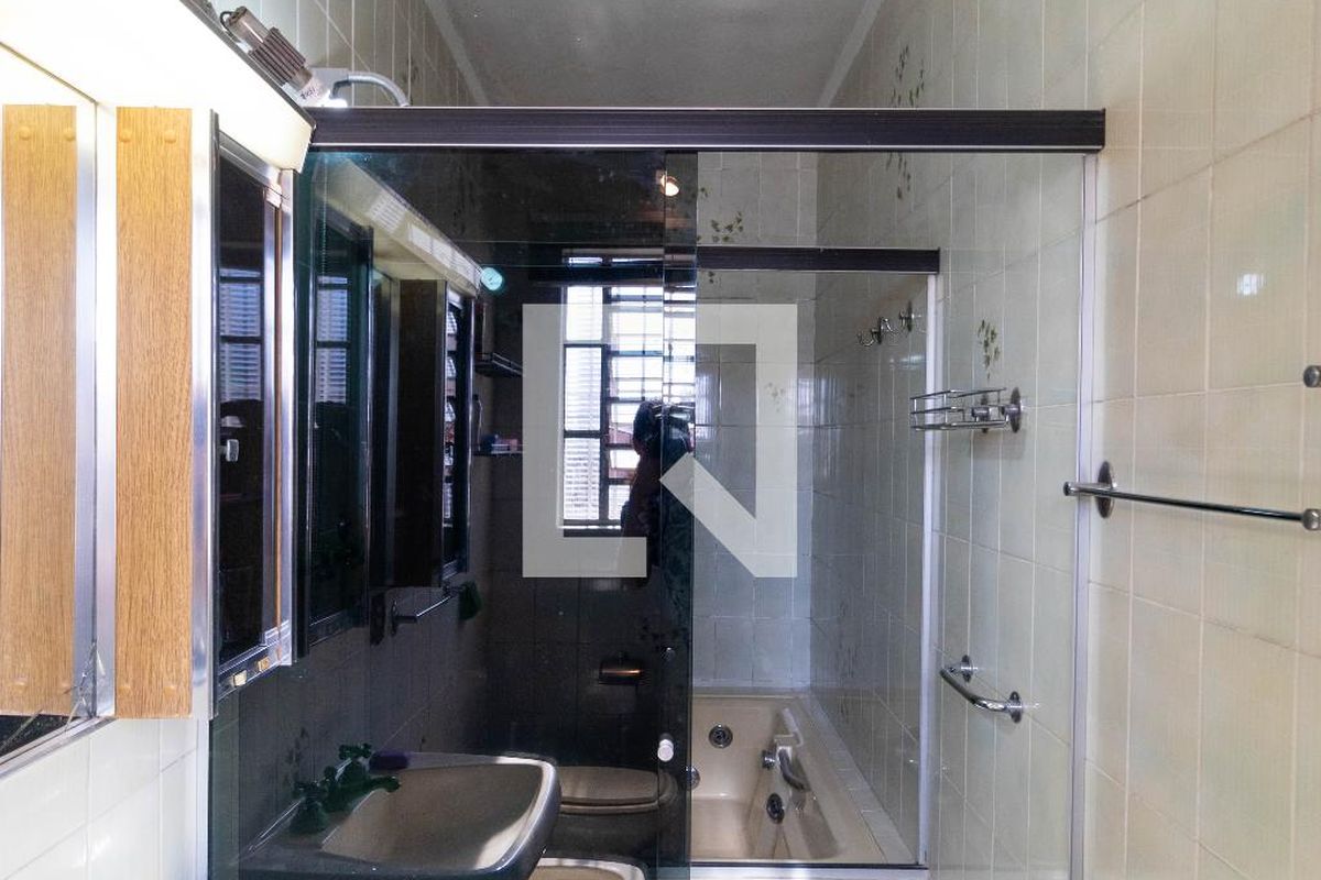 Casa à Venda - Centro, 2 Quartos,  148 m2 em , Campinas - sp | SoloBR