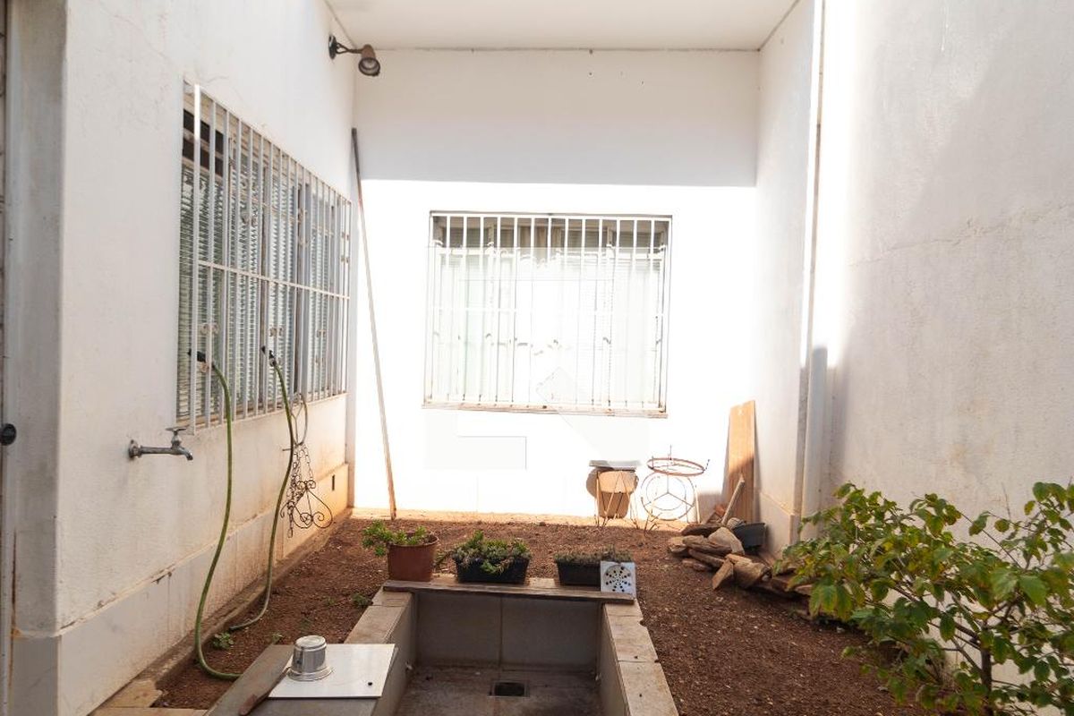 Casa à Venda - Centro, 2 Quartos,  148 m2 em , Campinas - sp | SoloBR