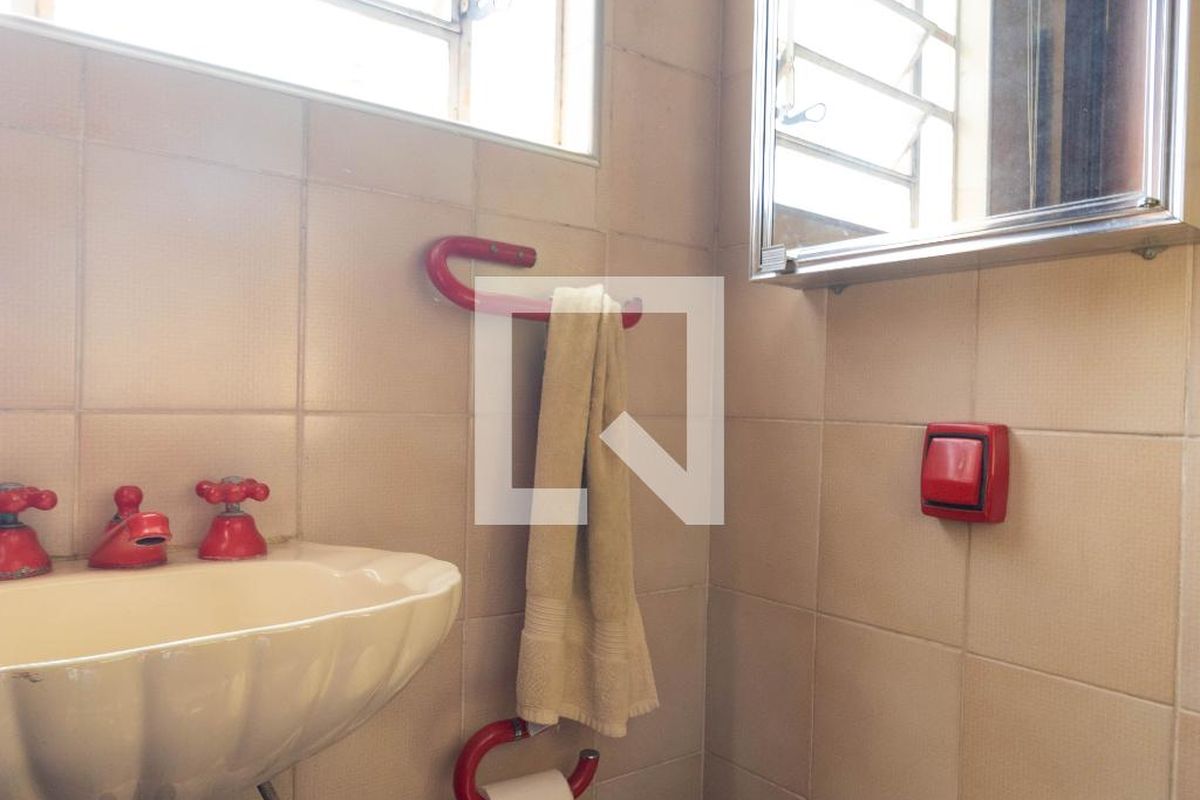 Casa à Venda - Centro, 2 Quartos,  148 m2 em , Campinas - sp | SoloBR