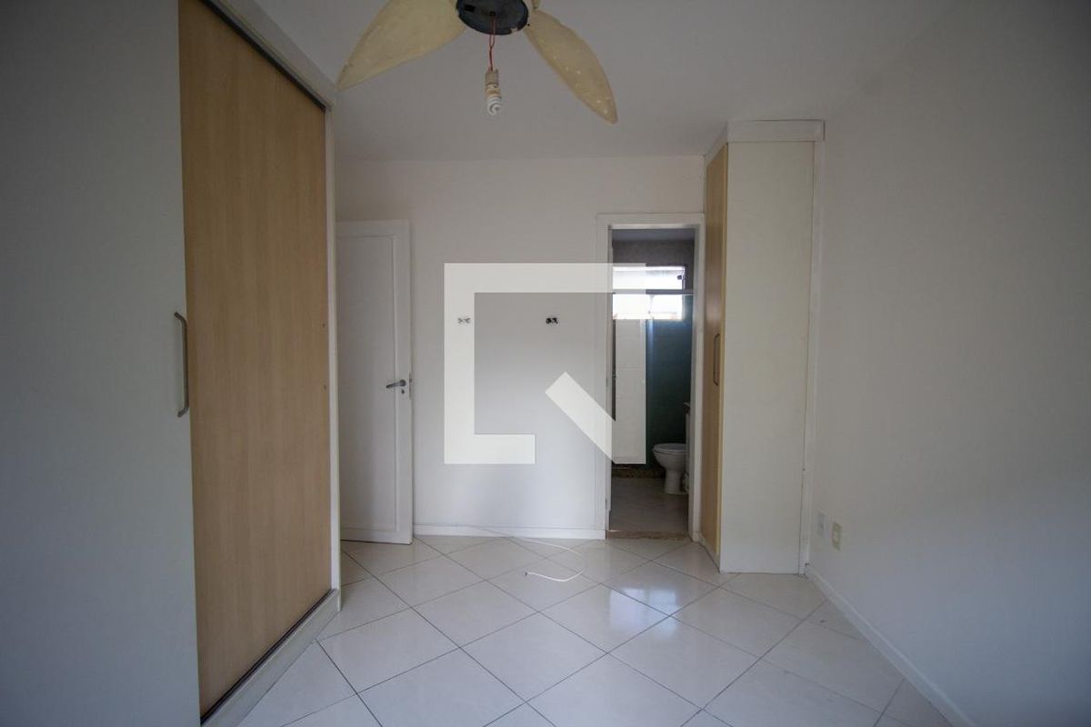 Casa, 4 quartos, 200 m² - Foto 40
