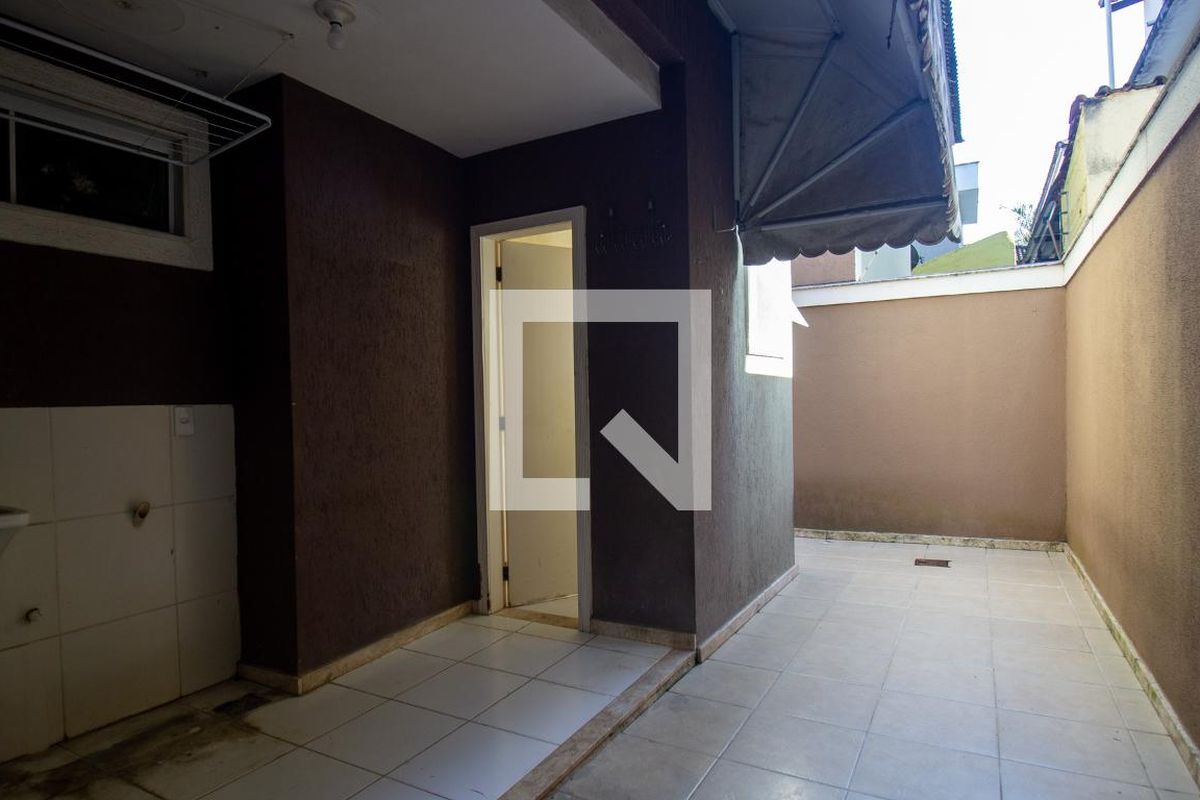 Casa, 4 quartos, 200 m² - Foto 78