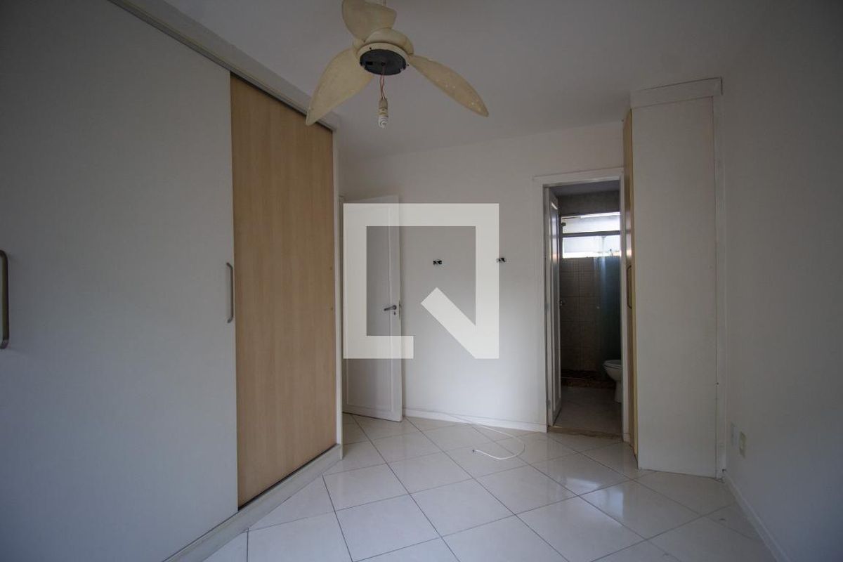 Casa, 4 quartos, 200 m² - Foto 38