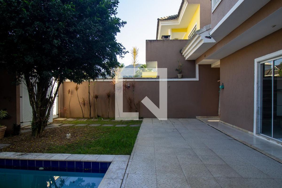 Casa, 4 quartos, 200 m² - Foto 96