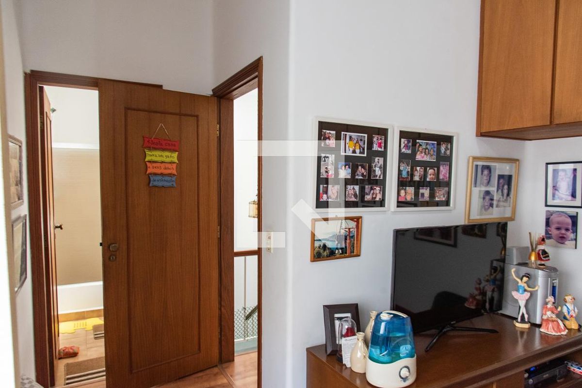 Casa, 5 quartos, 250 m² - Foto 21