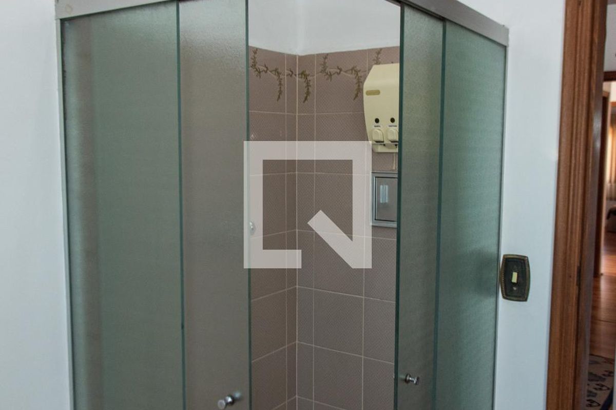 Casa, 5 quartos, 250 m² - Foto 46
