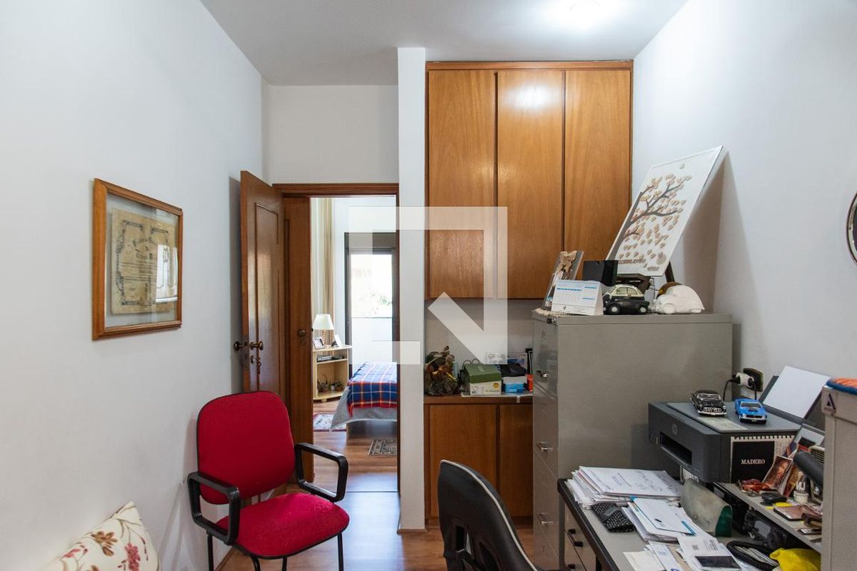 Casa, 5 quartos, 250 m² - Foto 52