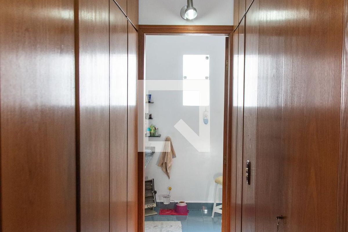 Casa, 5 quartos, 250 m² - Foto 63
