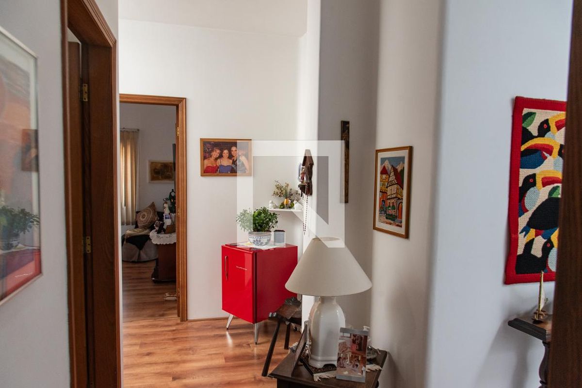 Casa, 5 quartos, 250 m² - Foto 58