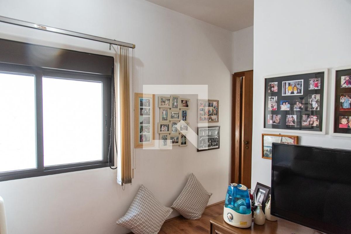 Casa, 5 quartos, 250 m² - Foto 22