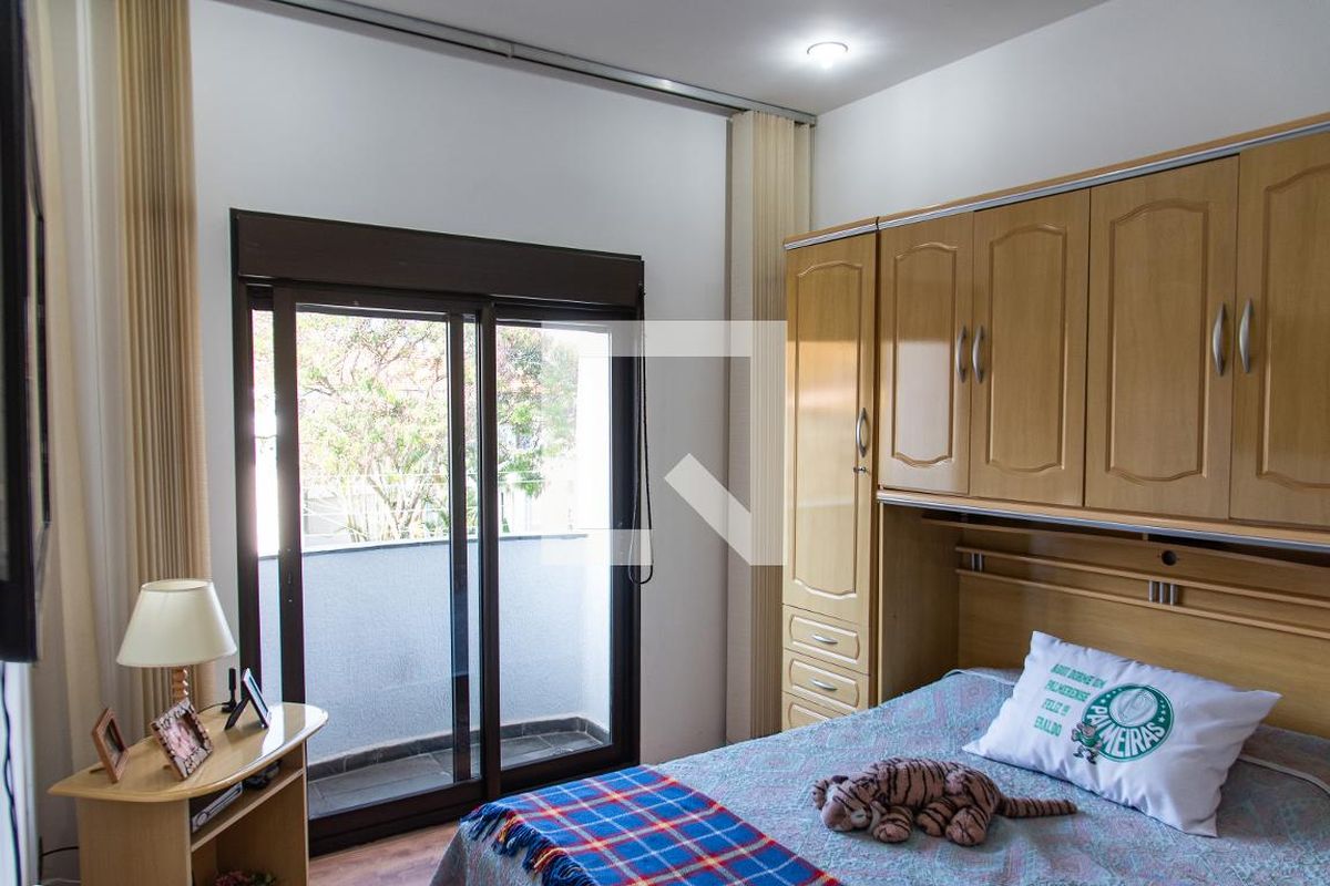 Casa, 5 quartos, 250 m² - Foto 35