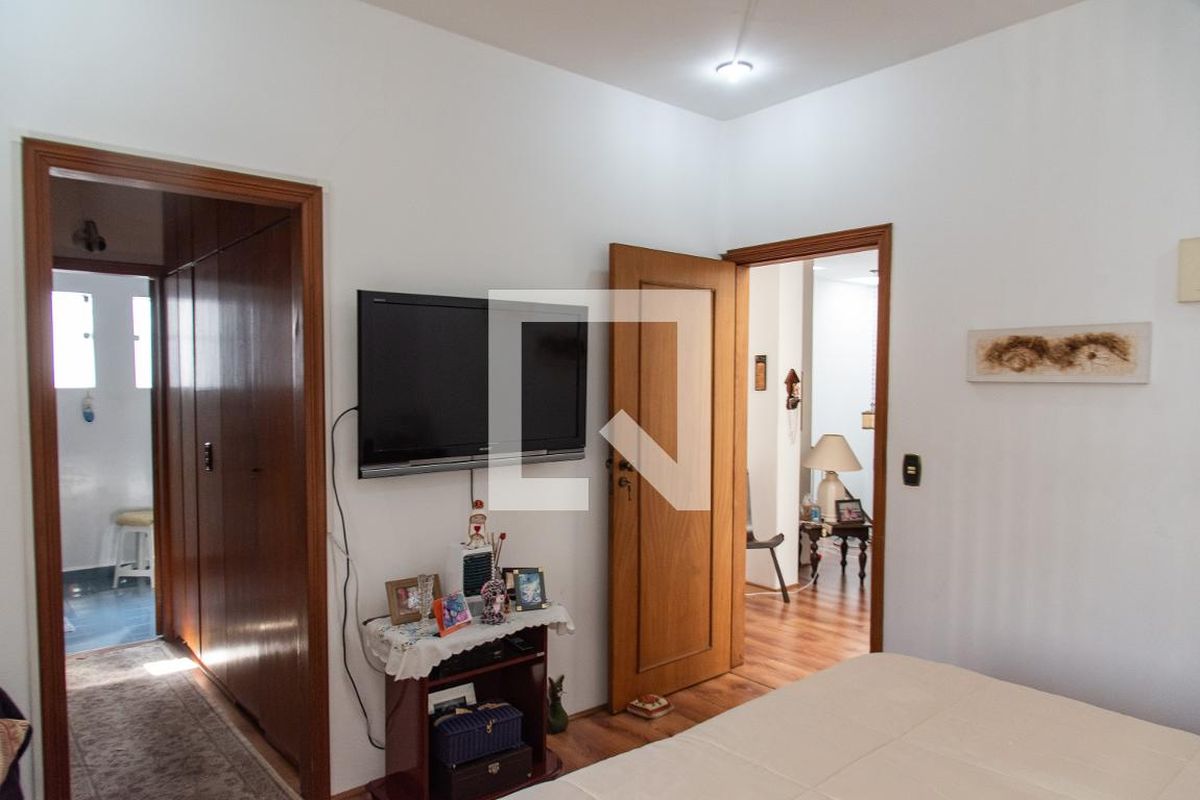 Casa, 5 quartos, 250 m² - Foto 61