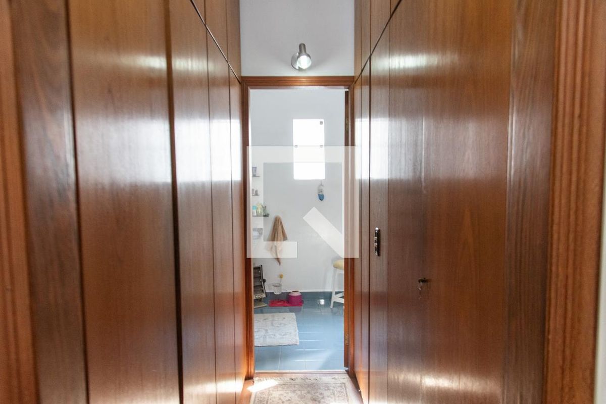 Casa, 5 quartos, 250 m² - Foto 64