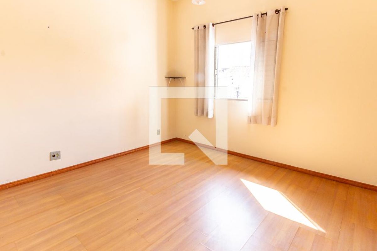 Casa, 3 quartos, 200 m² - Foto 14