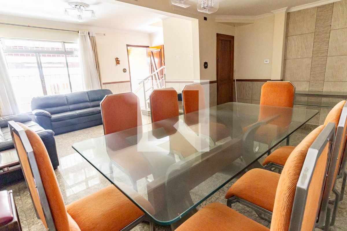 Casa, 3 quartos, 200 m² - Foto 10