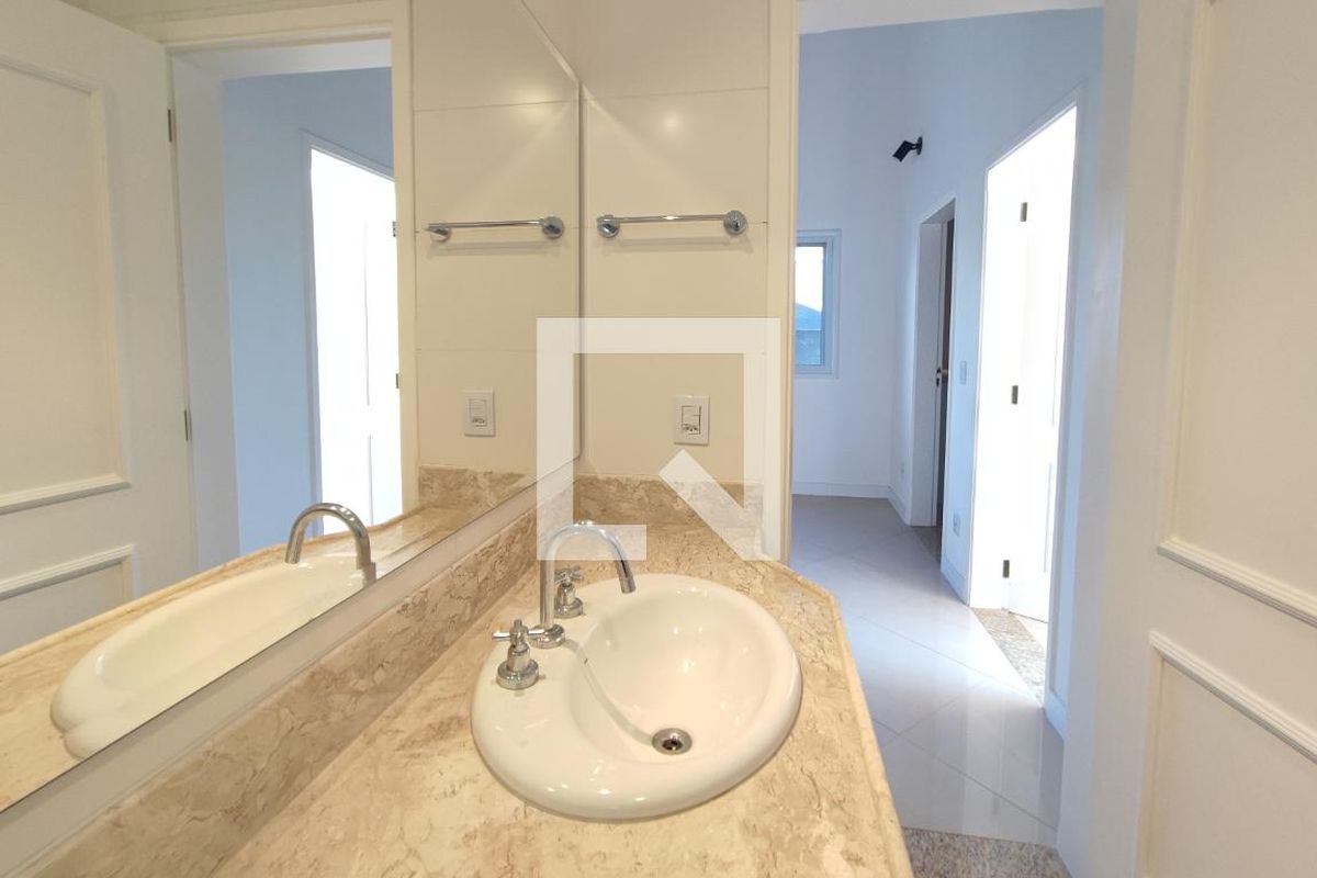 Casa à Venda - Parque Prado, 5 Quartos,  360 m2 em , Campinas - sp | SoloBR