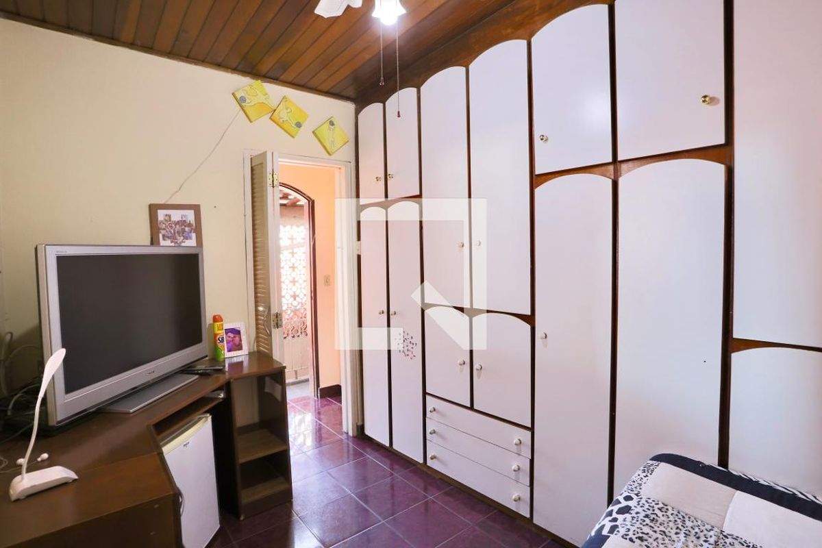 Casa, 6 quartos, 176 m² - Foto 48