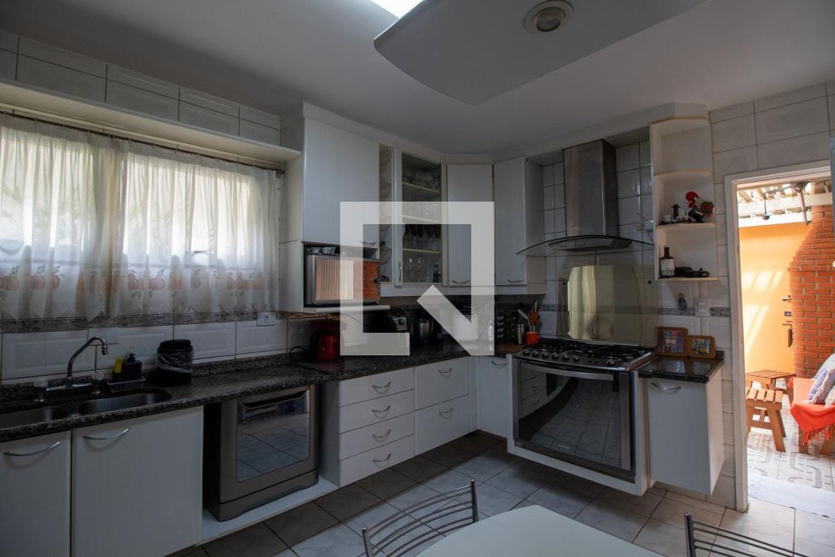 Casa, 4 quartos, 185 m² - Foto 20