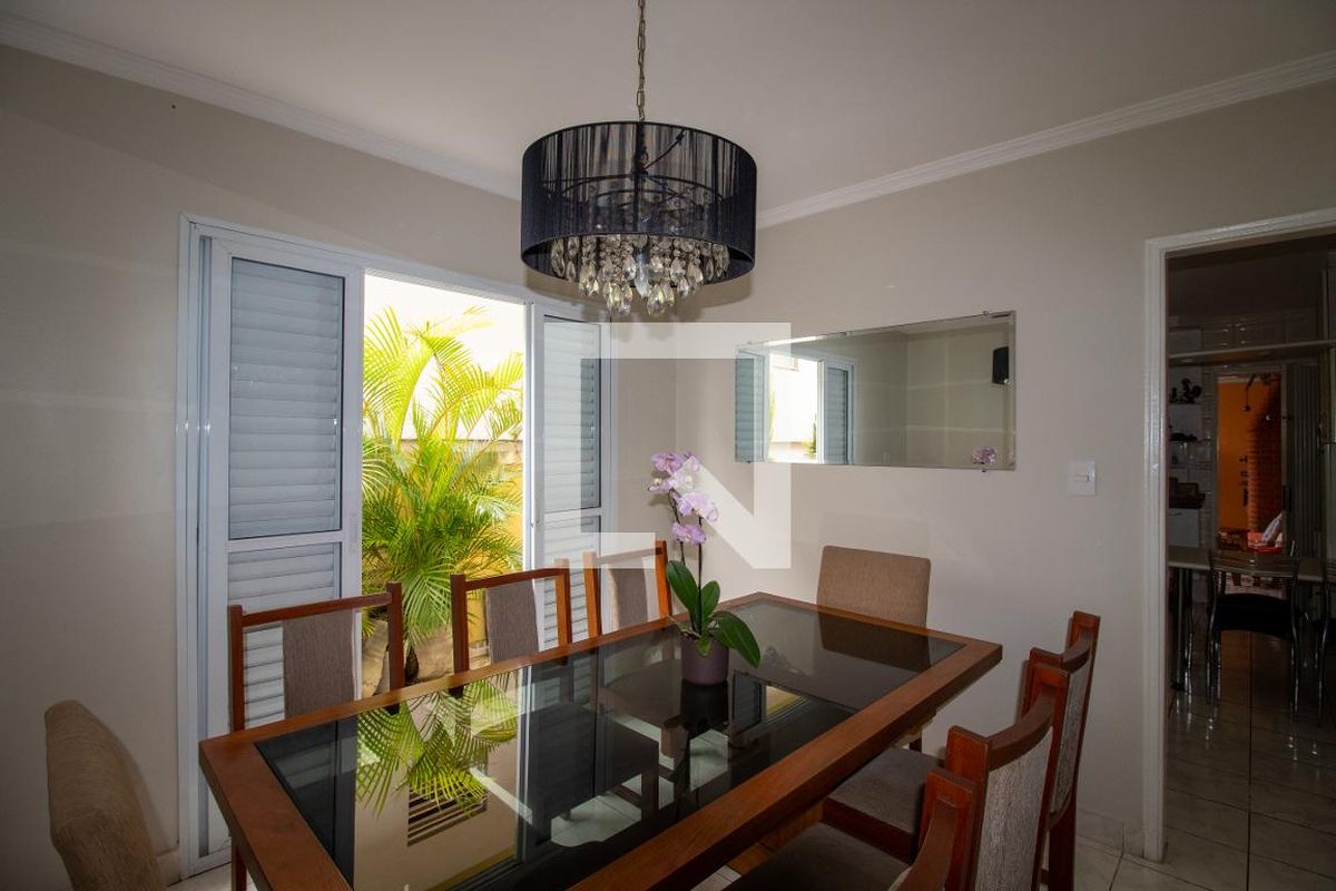 Casa, 4 quartos, 185 m² - Foto 14