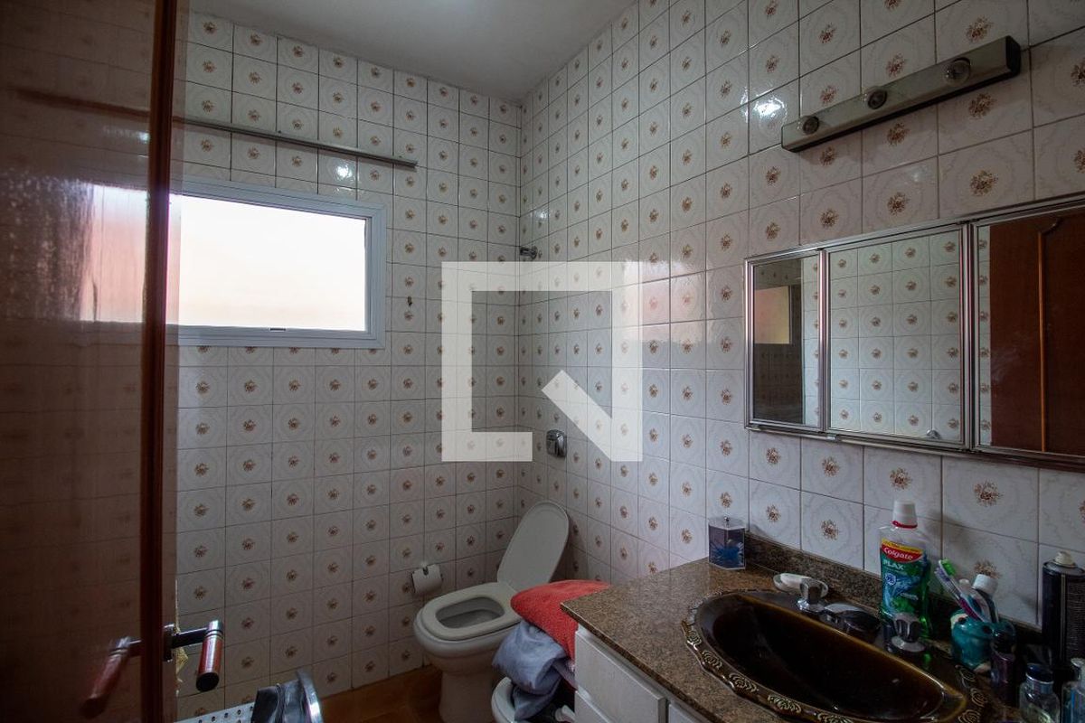 Casa, 4 quartos, 185 m² - Foto 60