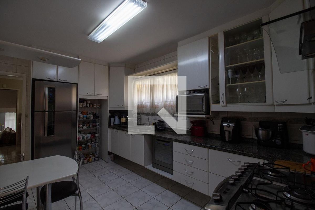 Casa, 4 quartos, 185 m² - Foto 24