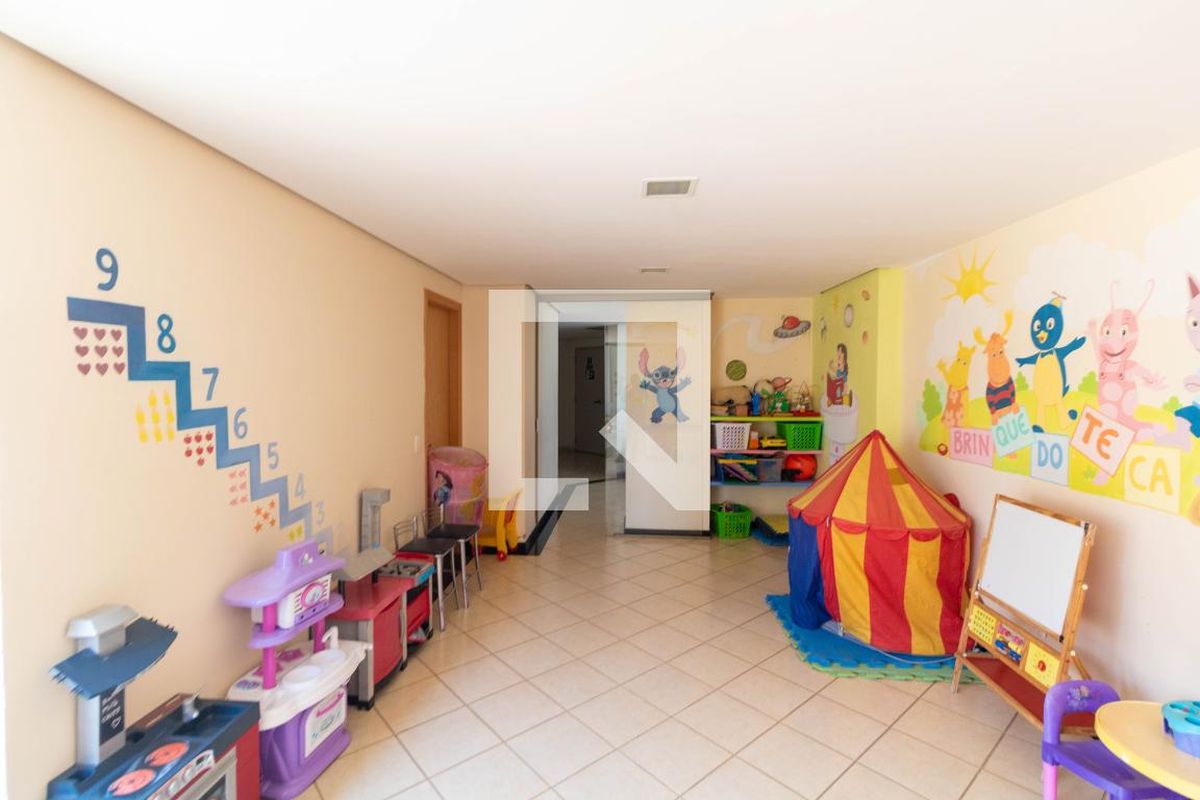 Apartamento à Venda - Vila Brandina, 4 Quartos,  139 m2 em , Campinas - sp | SoloBR