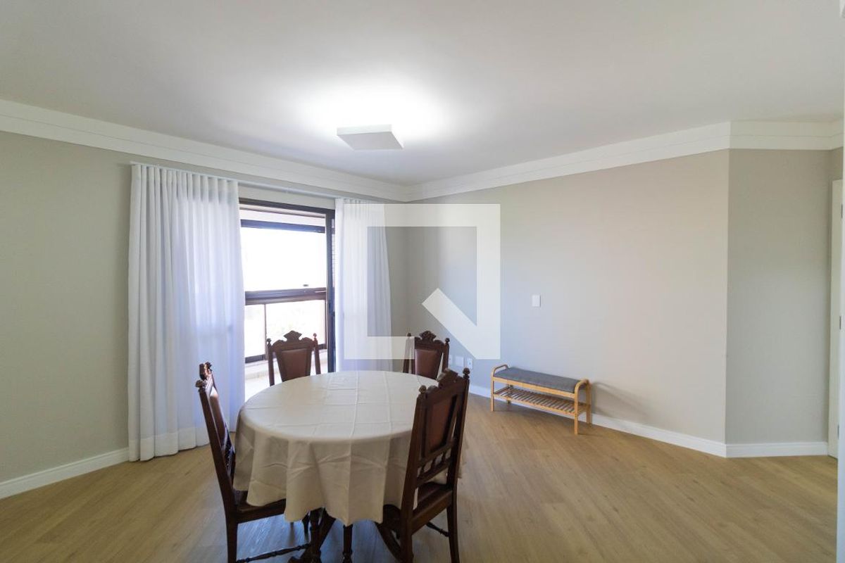 Apartamento à Venda - Vila Brandina, 4 Quartos,  139 m2 em , Campinas - sp | SoloBR