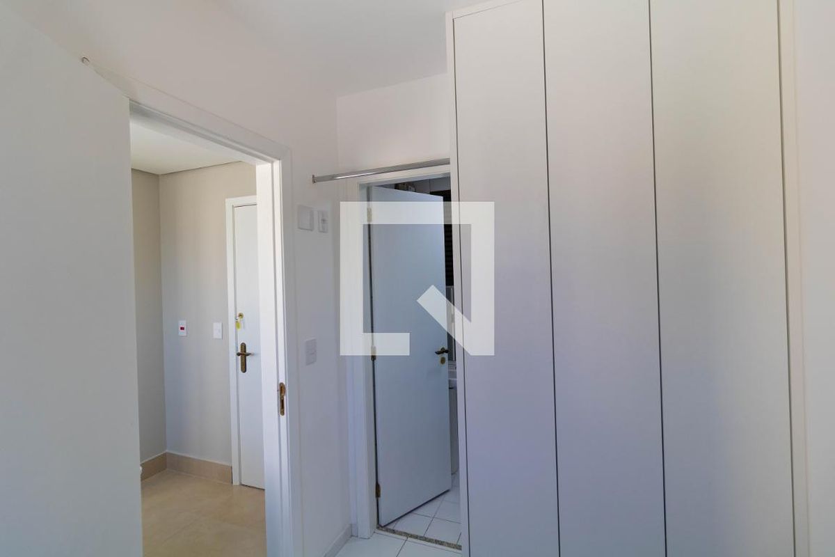 Apartamento à Venda - Vila Brandina, 4 Quartos,  139 m2 em , Campinas - sp | SoloBR