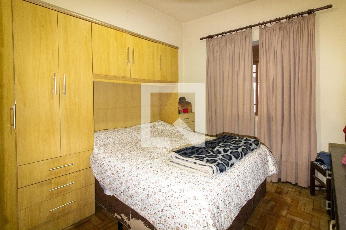 Casa à Venda - Taquaral, 4 Quartos,  315 m2 em , Campinas - sp | SoloBR