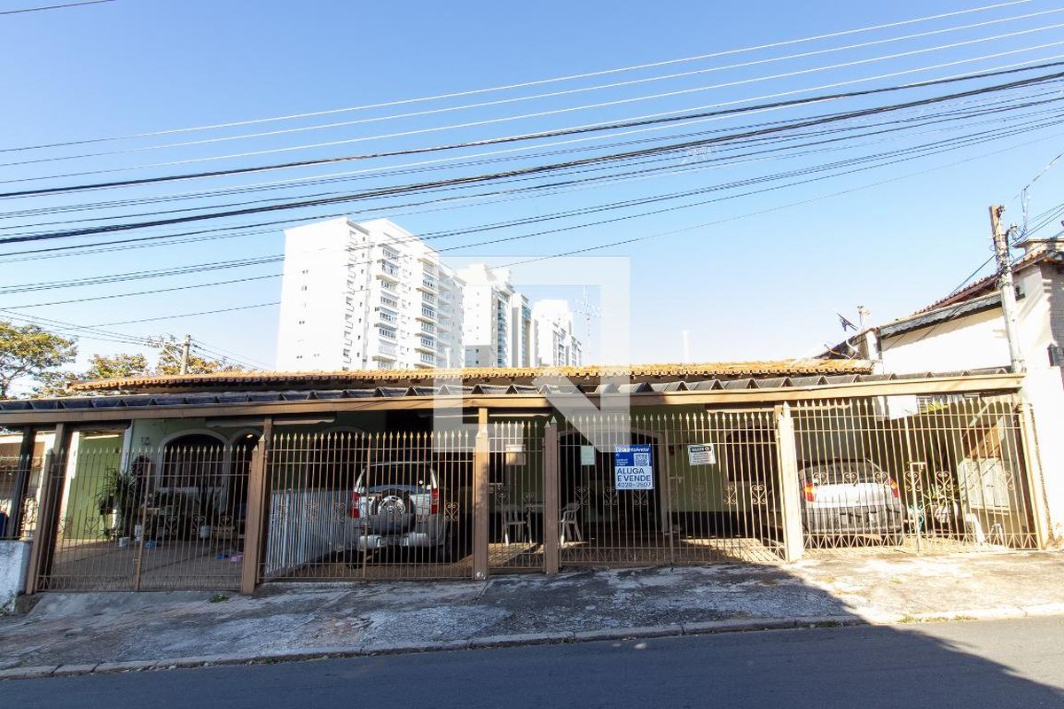 Casa à Venda - Taquaral, 4 Quartos,  315 m2 em , Campinas - sp | SoloBR