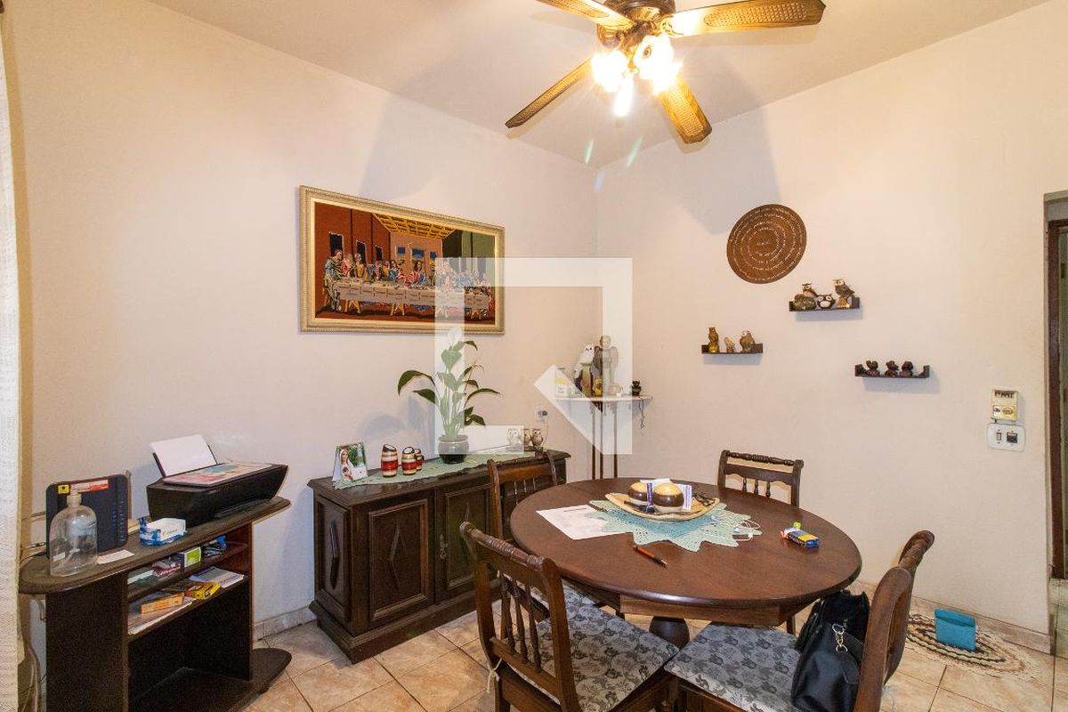 Casa à Venda - Taquaral, 4 Quartos,  315 m2 em , Campinas - sp | SoloBR
