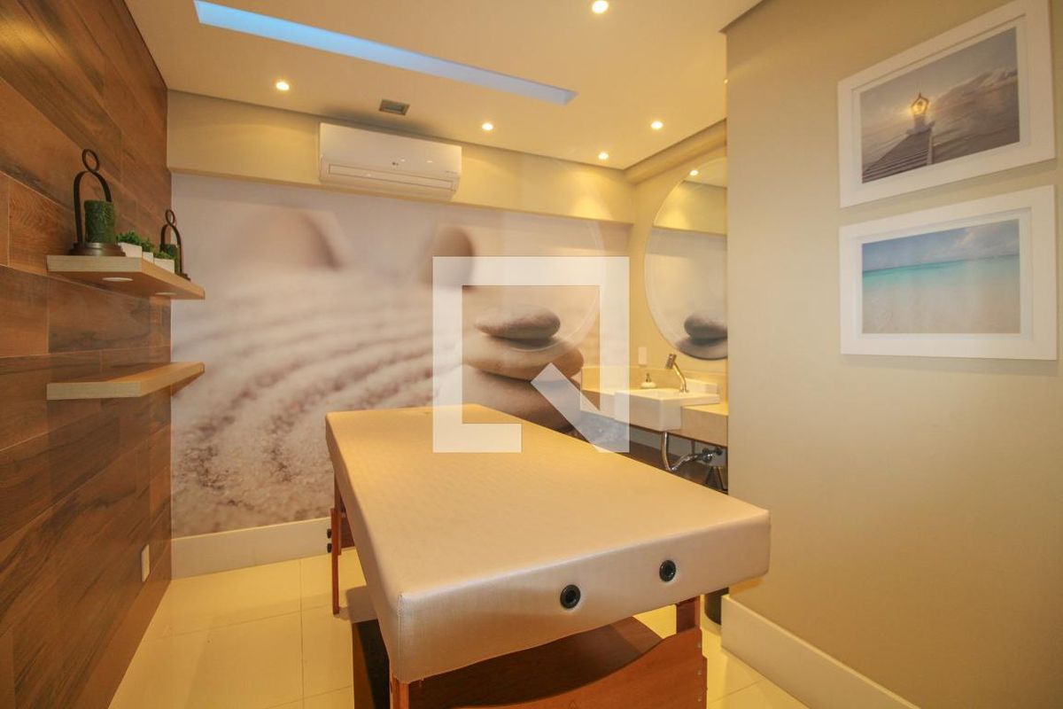 Apartamento à Venda - Bosque, 1 Quarto,  45 m2 em , Campinas - sp | SoloBR